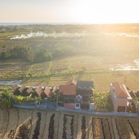 Pondok Lulik Seseh Beach Munggu Bagian luar foto